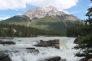 08 - Athabasca Falls - IMG_1065
